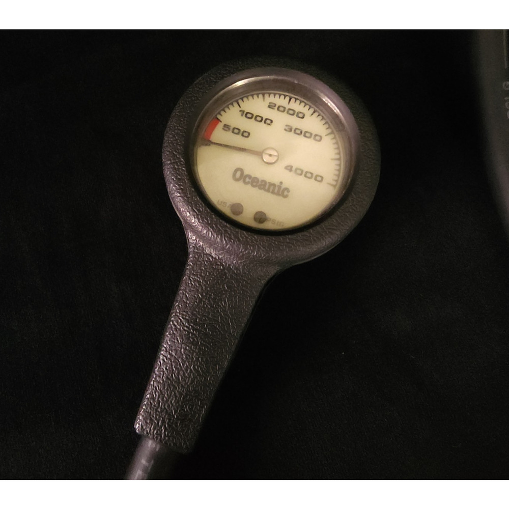 Oceanic 4000 PSI Scuba Diving Dive Pressure Gauge w/ Black Rubber Casing